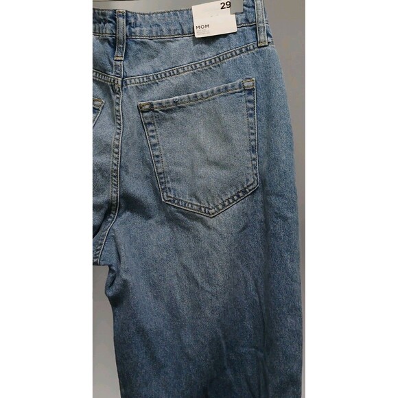 NWT Forever 21 Women’s 29 High Rise Relaxed Mom Jeans Distressed Light Wash Y2K - Picture 9 of 11
